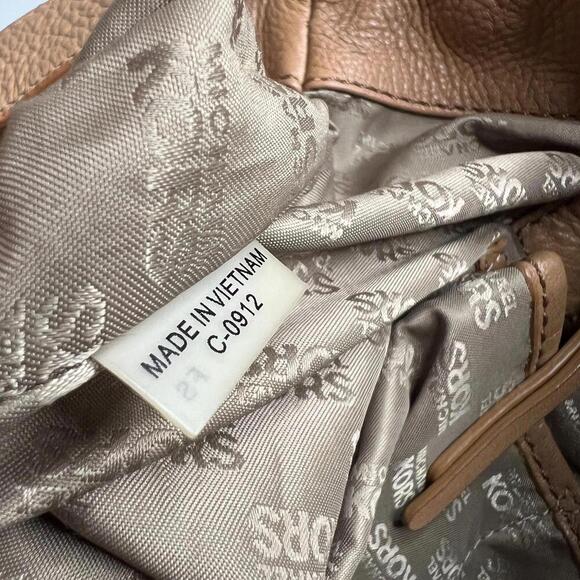 Calvin Klein Beige Leather Satchel Tote Bag Gold Hardware Structured Large Purse - Picture 2 of 15